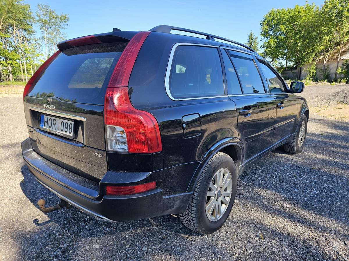 Volvo XC90 - 10