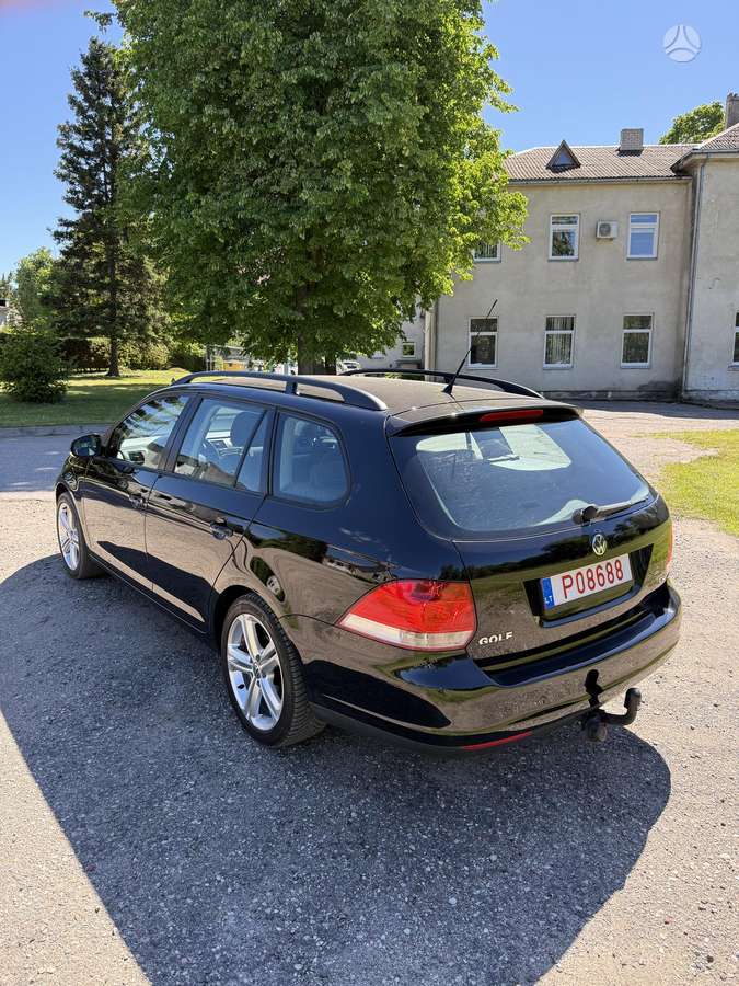Volkswagen Golf - 3