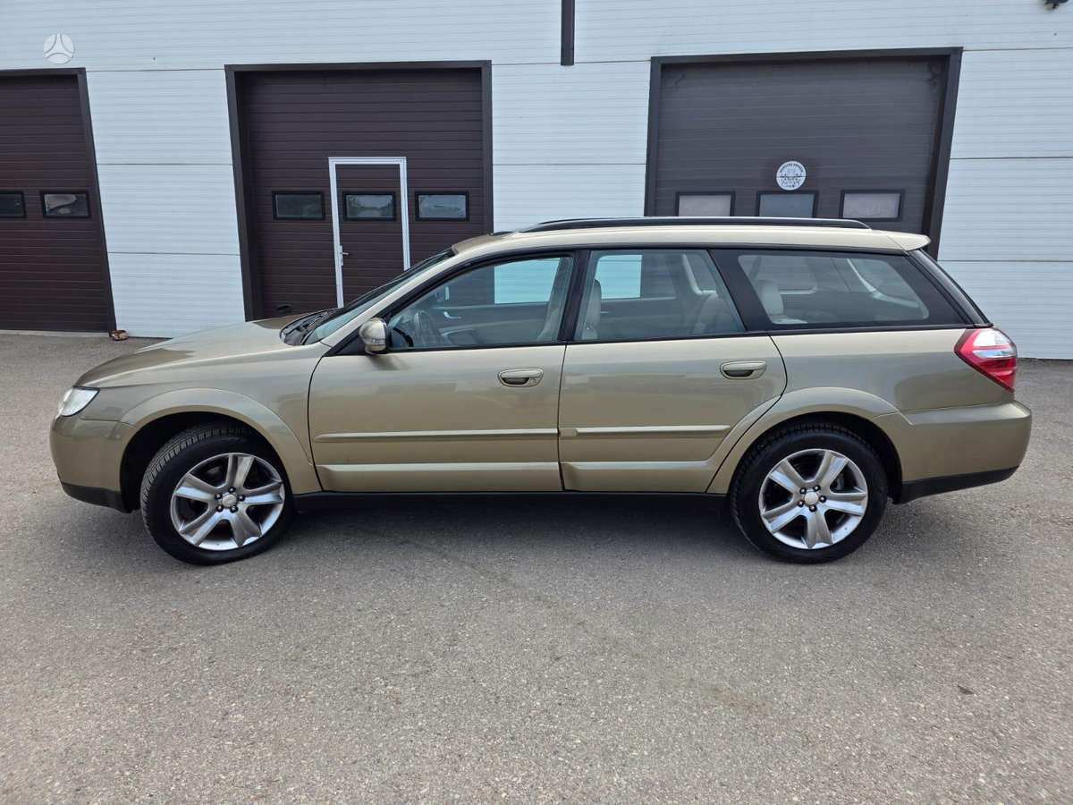 Subaru Outback, 2.5 l., universalas
