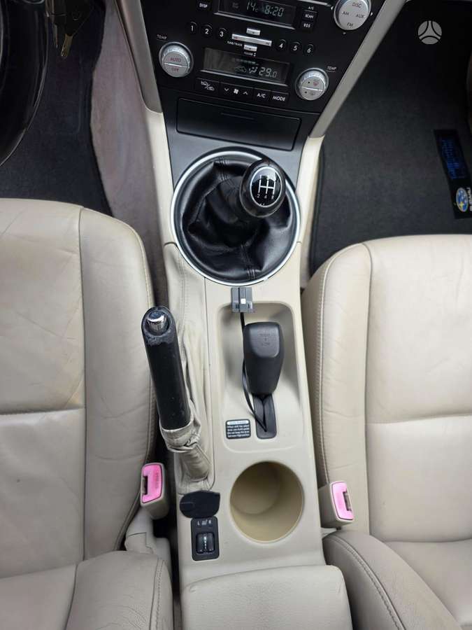 Subaru Outback, 2.5 l., universalas