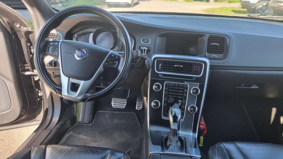 Volvo V60, 2.0 l., Универсал