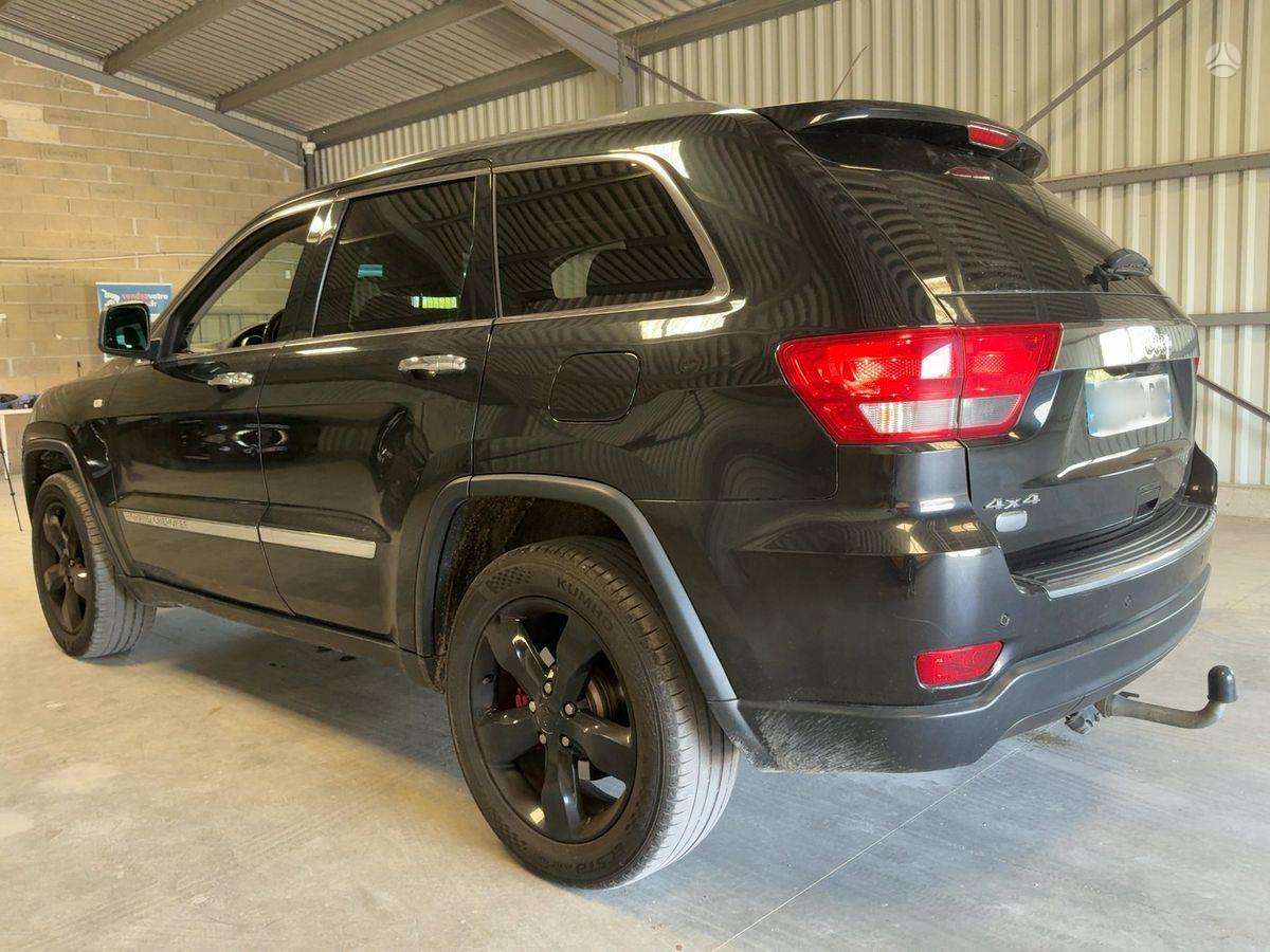 Jeep Grand Cherokee по частям. Dalimis