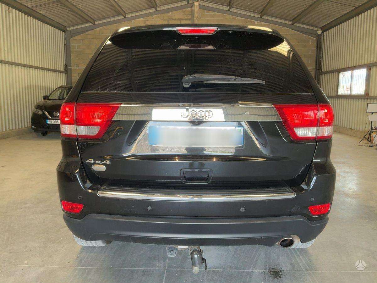 Jeep Grand Cherokee по частям. Dalimis