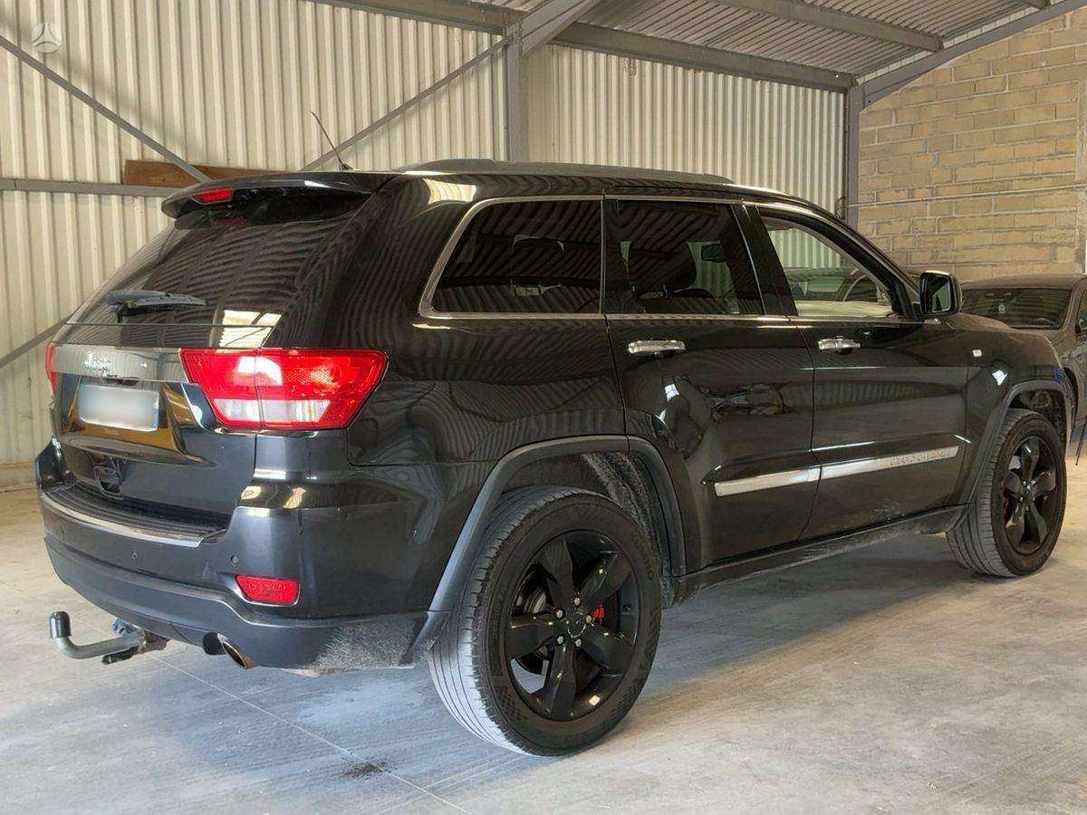 Jeep Grand Cherokee по частям. Dalimis