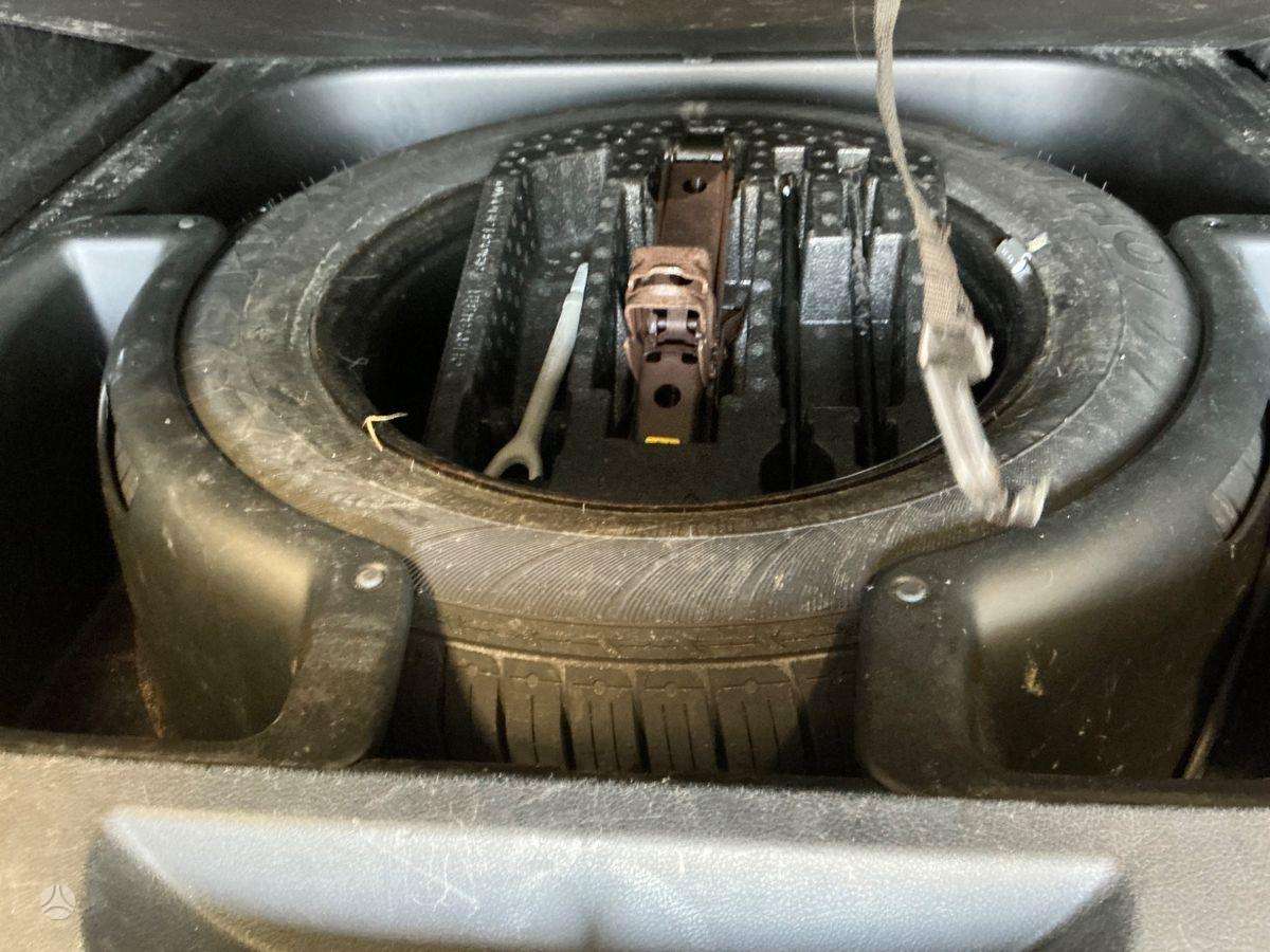 Jeep Grand Cherokee по частям. Dalimis