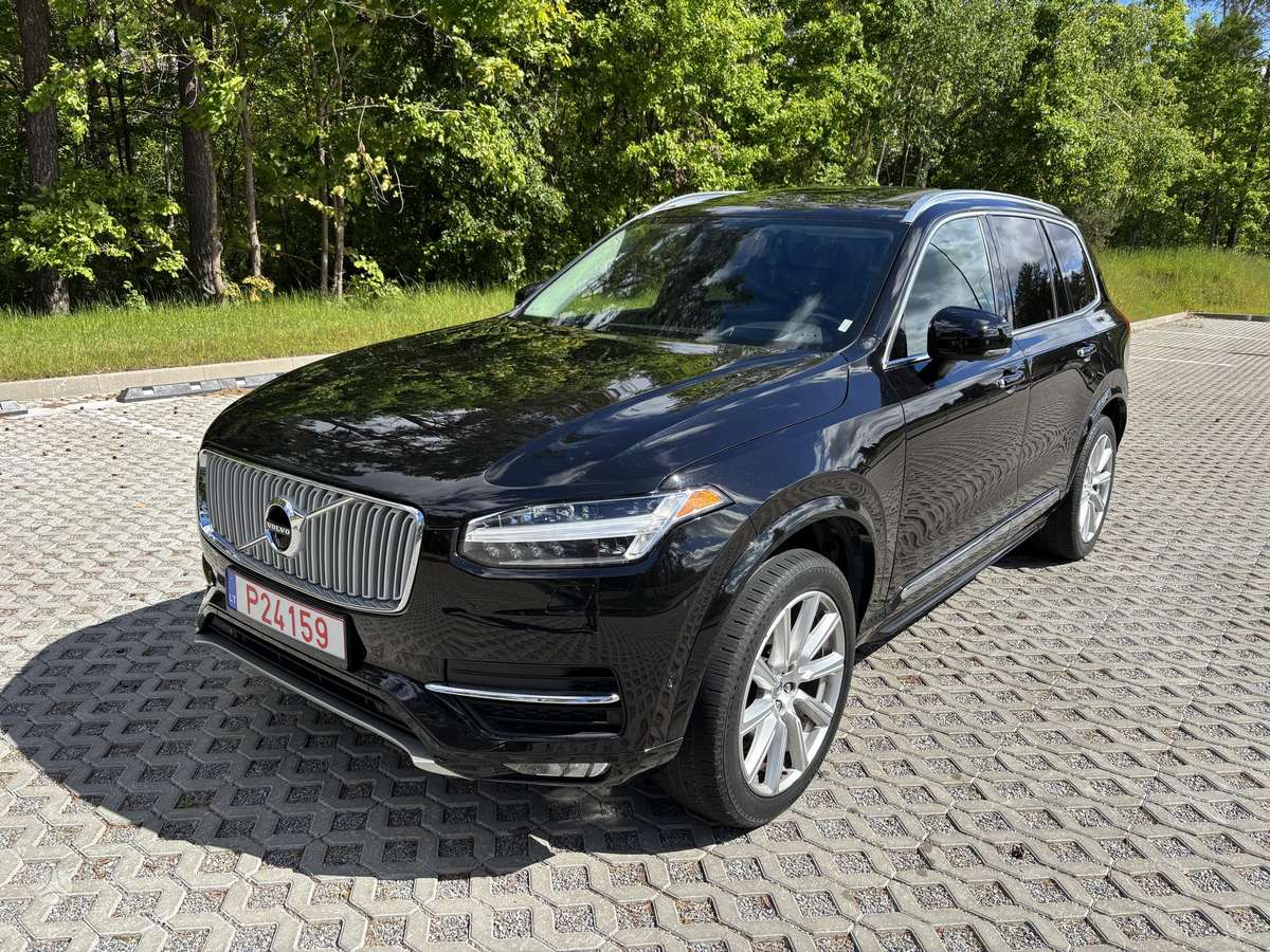 Volvo XC90 - 3