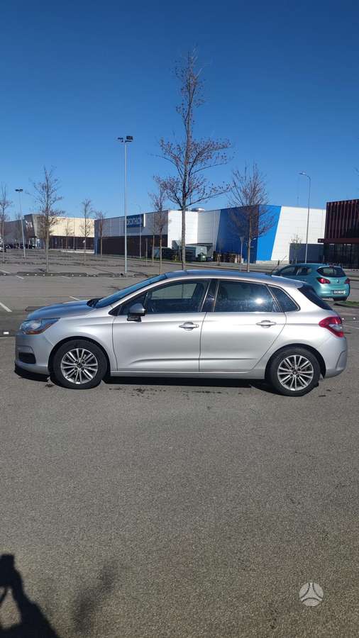 Citroen C4, 1.6 l., Хэтчбек
