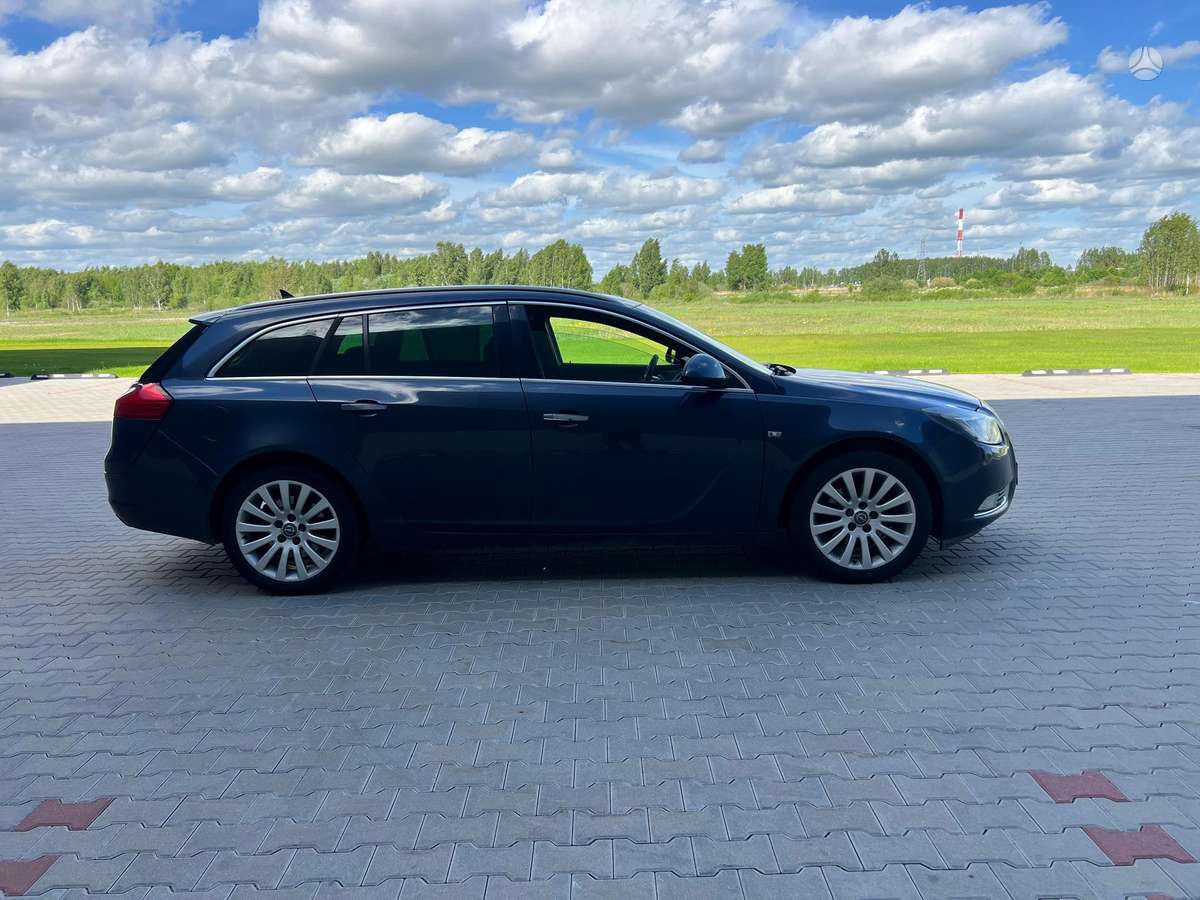 Opel Insignia, 2.0 l., Универсал