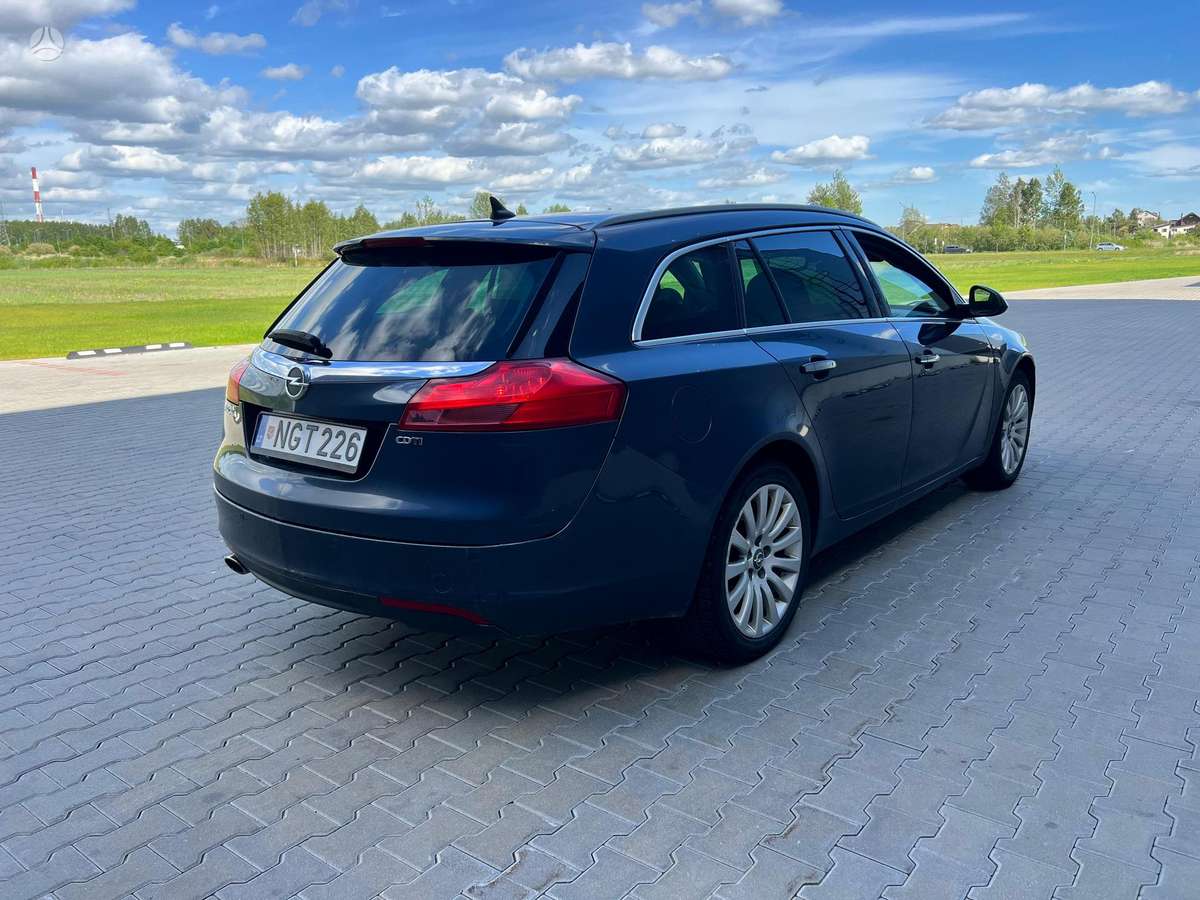 Opel Insignia, 2.0 l., Универсал