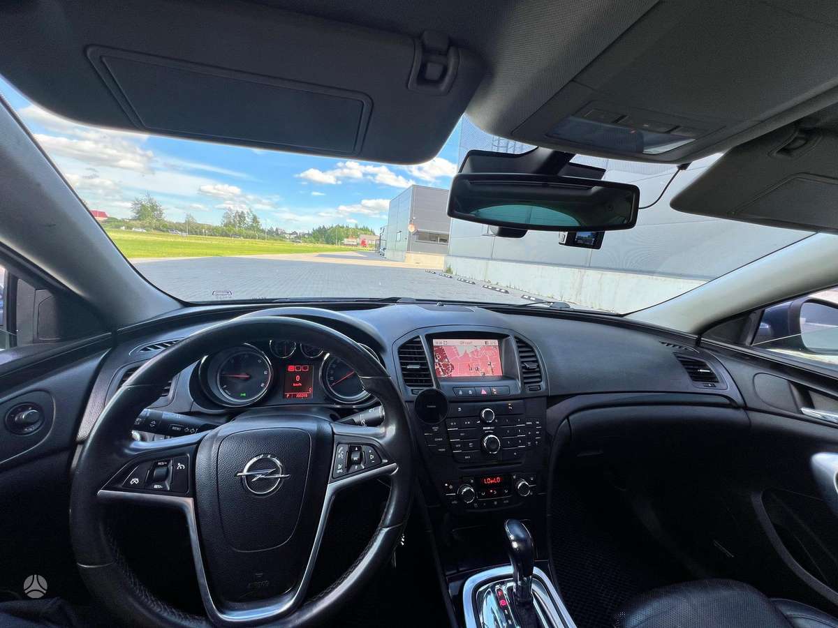 Opel Insignia, 2.0 l., Универсал