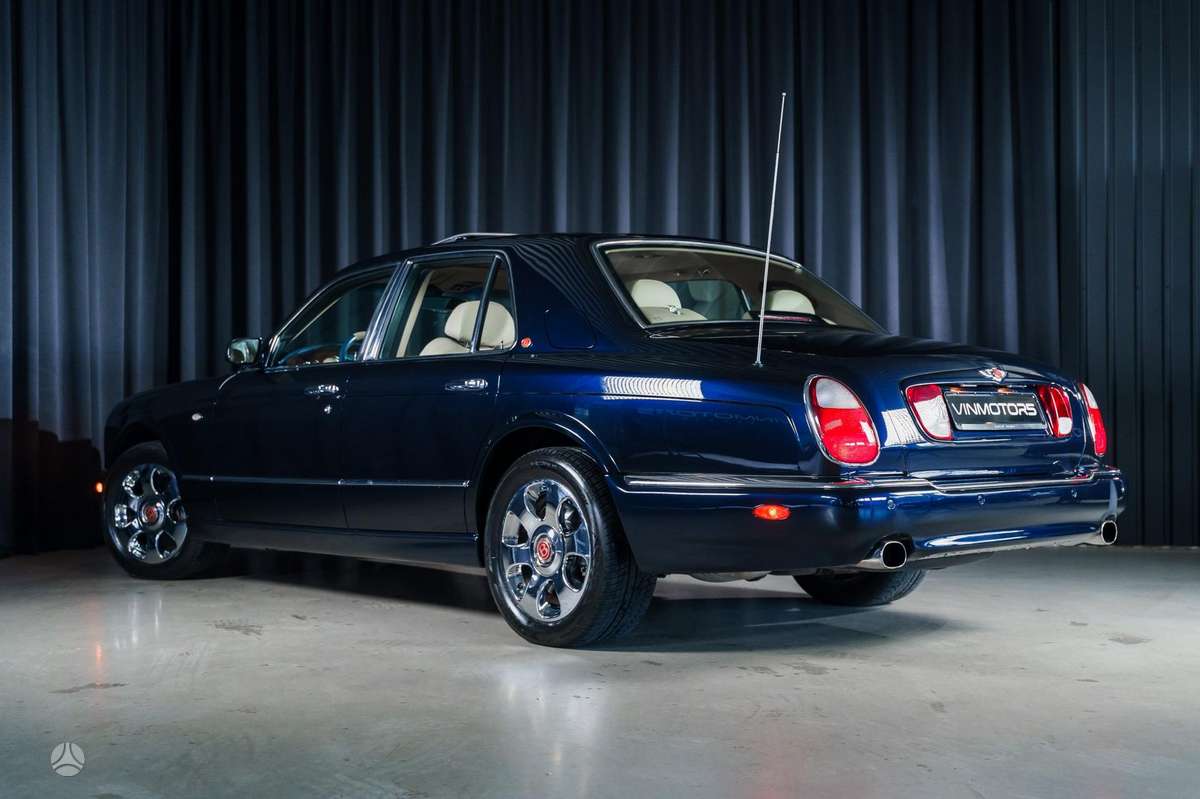 Bentley Arnage, 6.8 l., Седан