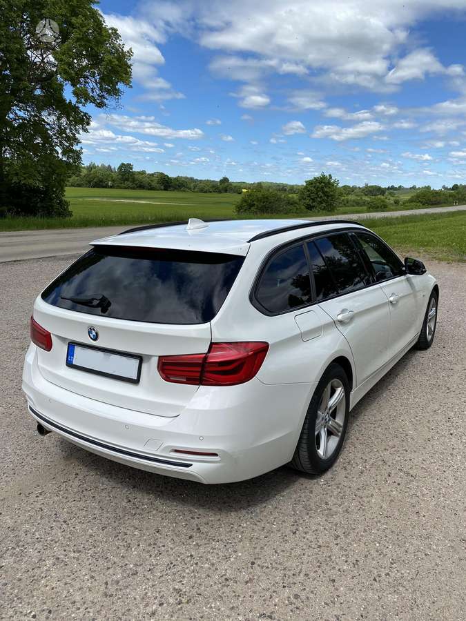 BMW 318, 2.0 l., wagon