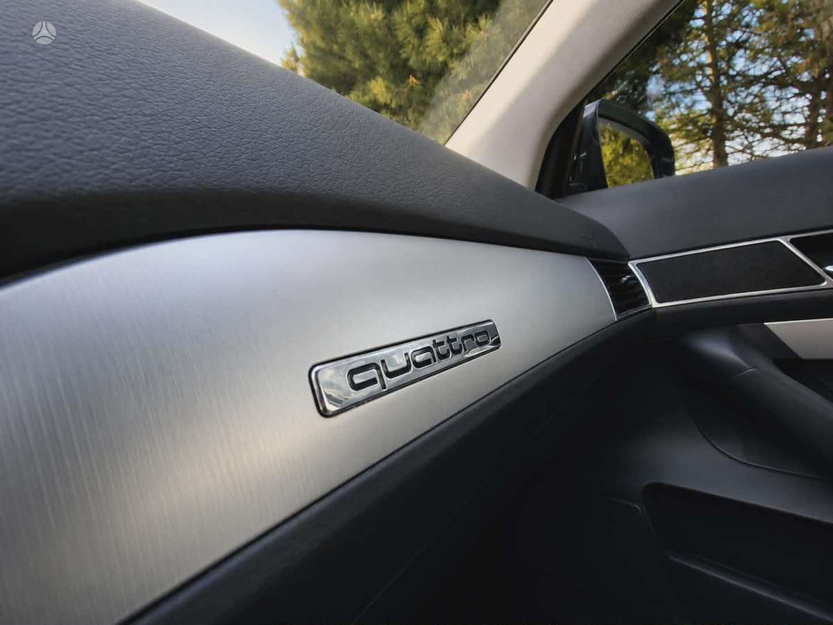 Audi A6, 3.1 l., Седан