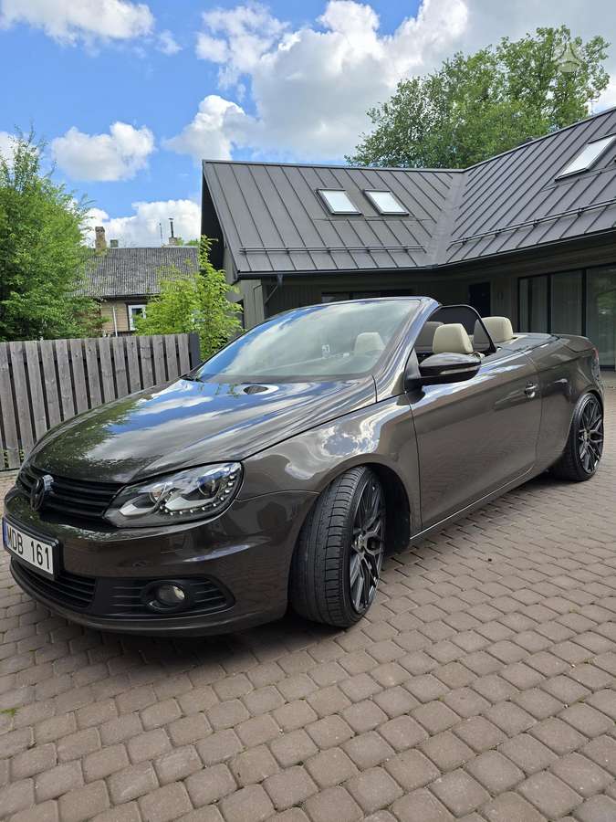 Volkswagen Eos, 2.0 l., convertible