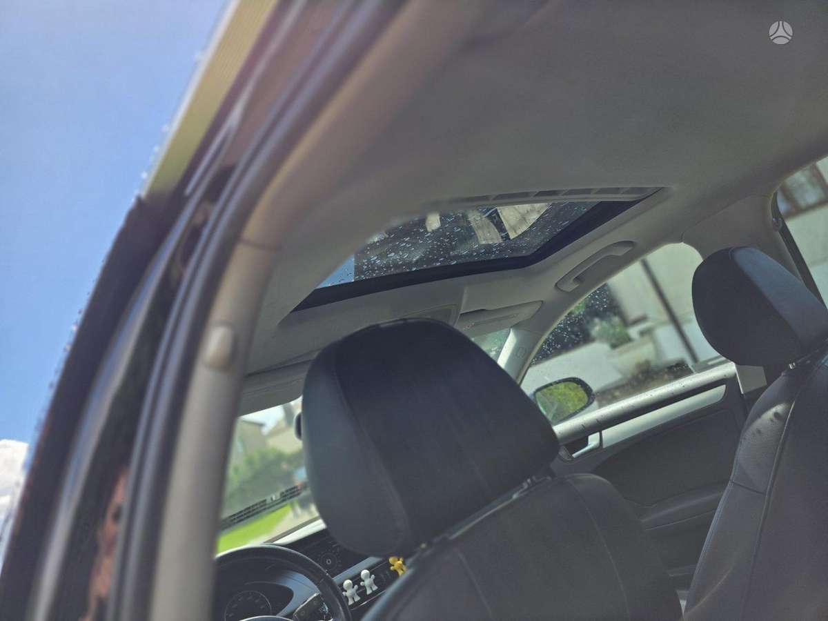 Audi A4, 2.0 l., Седан