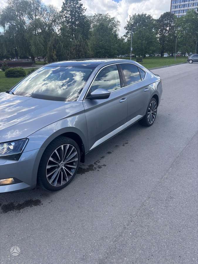 Škoda Superb - 2