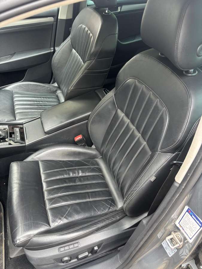 Škoda Superb - 10