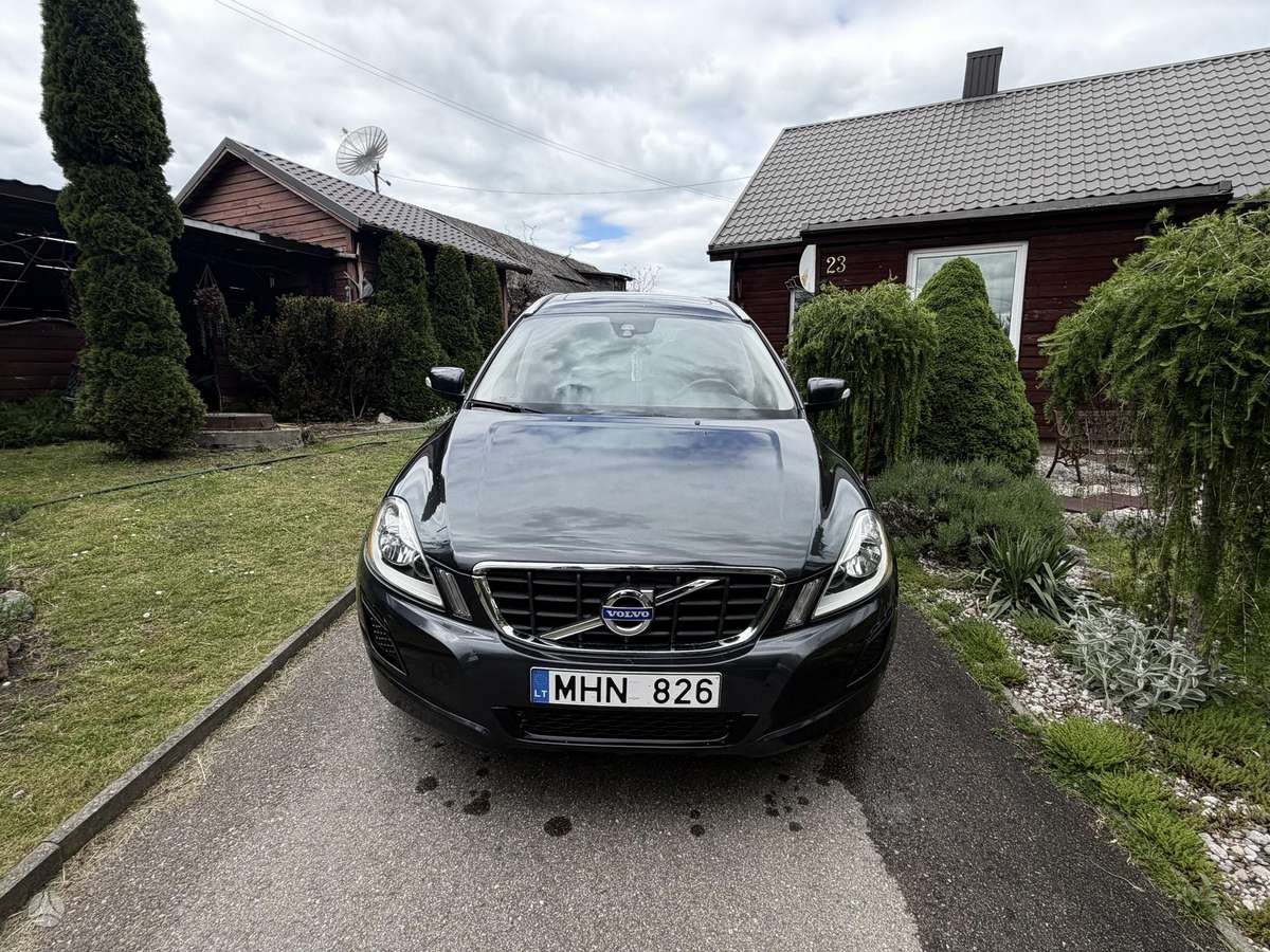 Volvo XC60 - 2