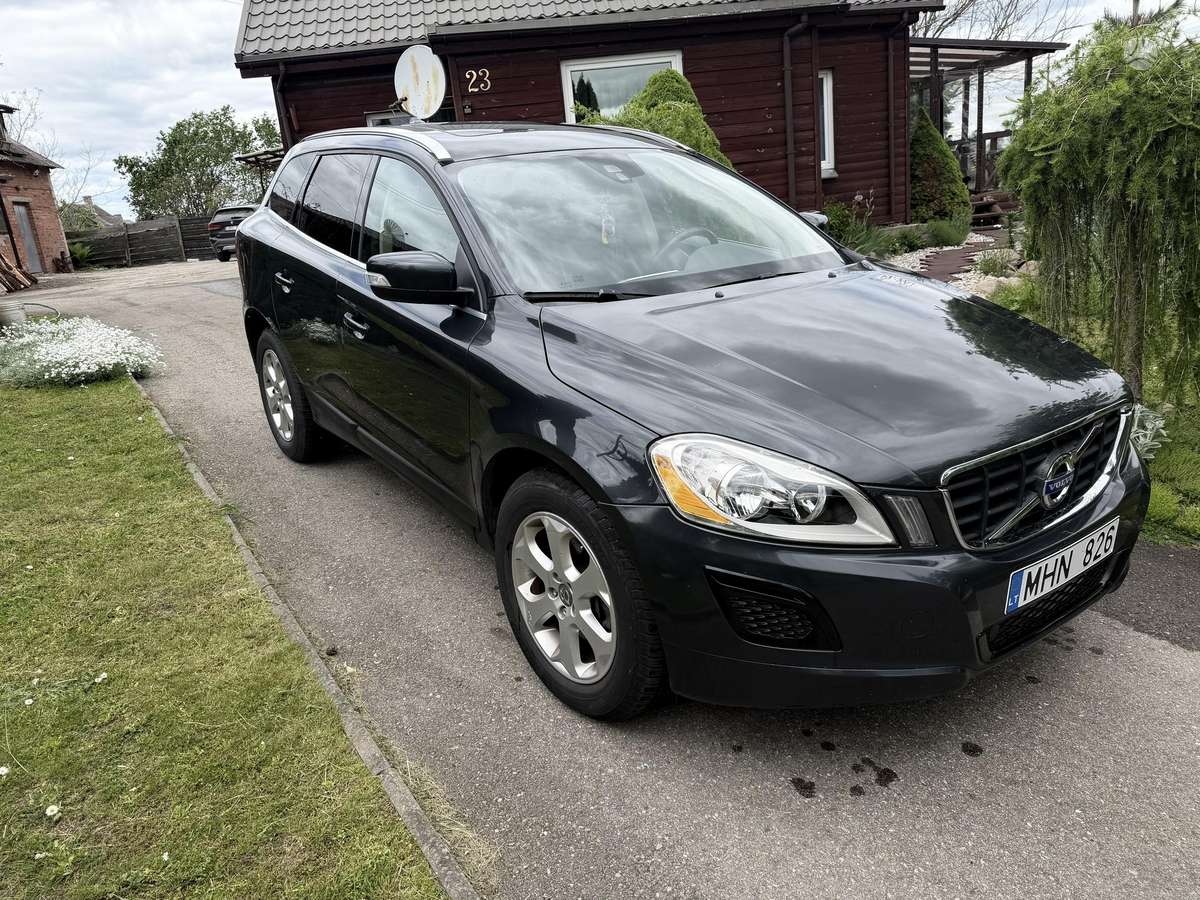 Volvo XC60 - 4