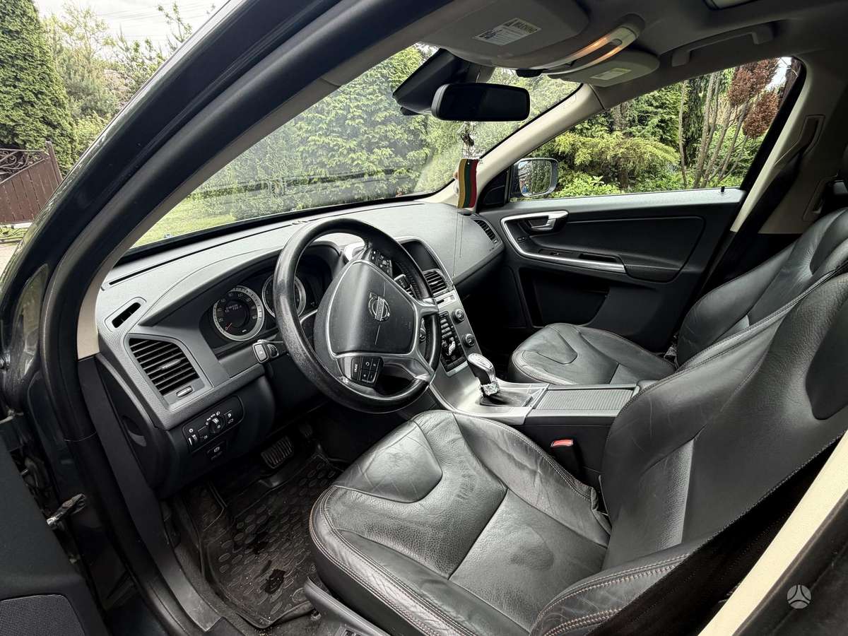 Volvo XC60 - 8