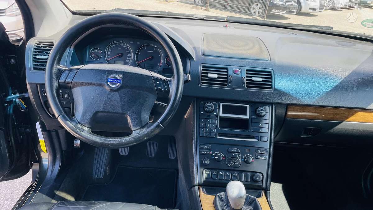 Volvo XC90, 2.4 l., Минивэн