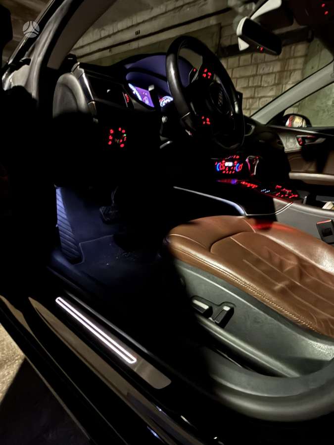 Audi A7, 3.0 l., hatchback