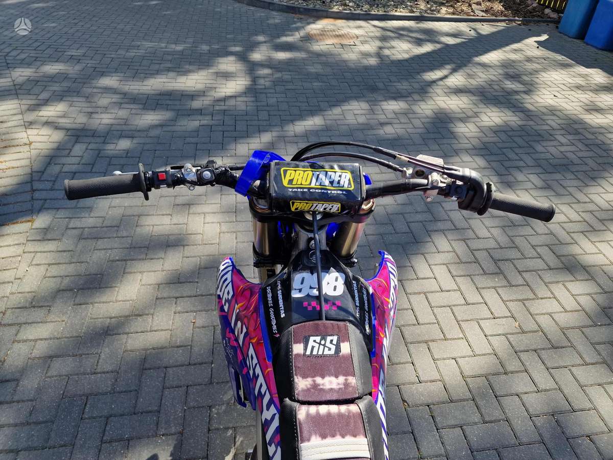Yamaha YZF 250cc, motocross