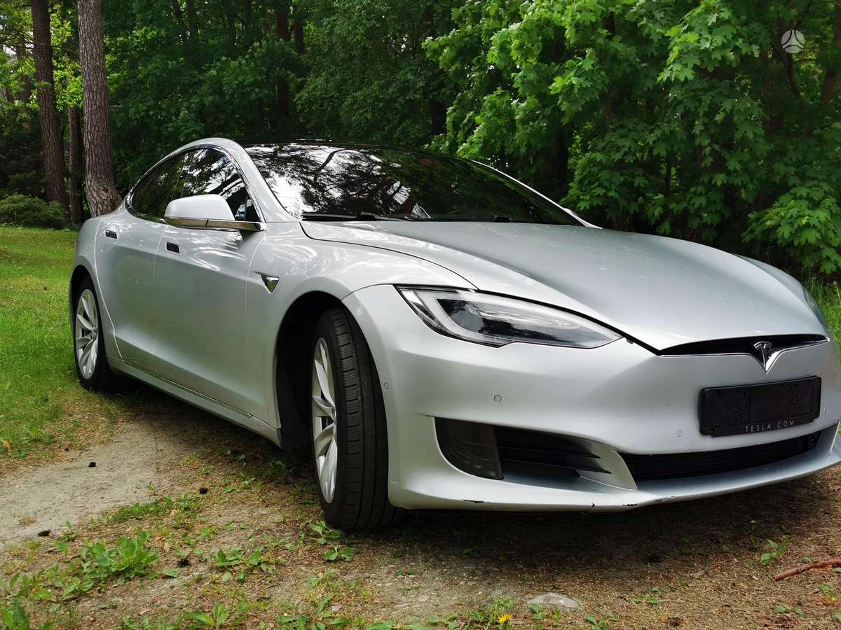 Tesla Model S, 75 kWh, hatchback