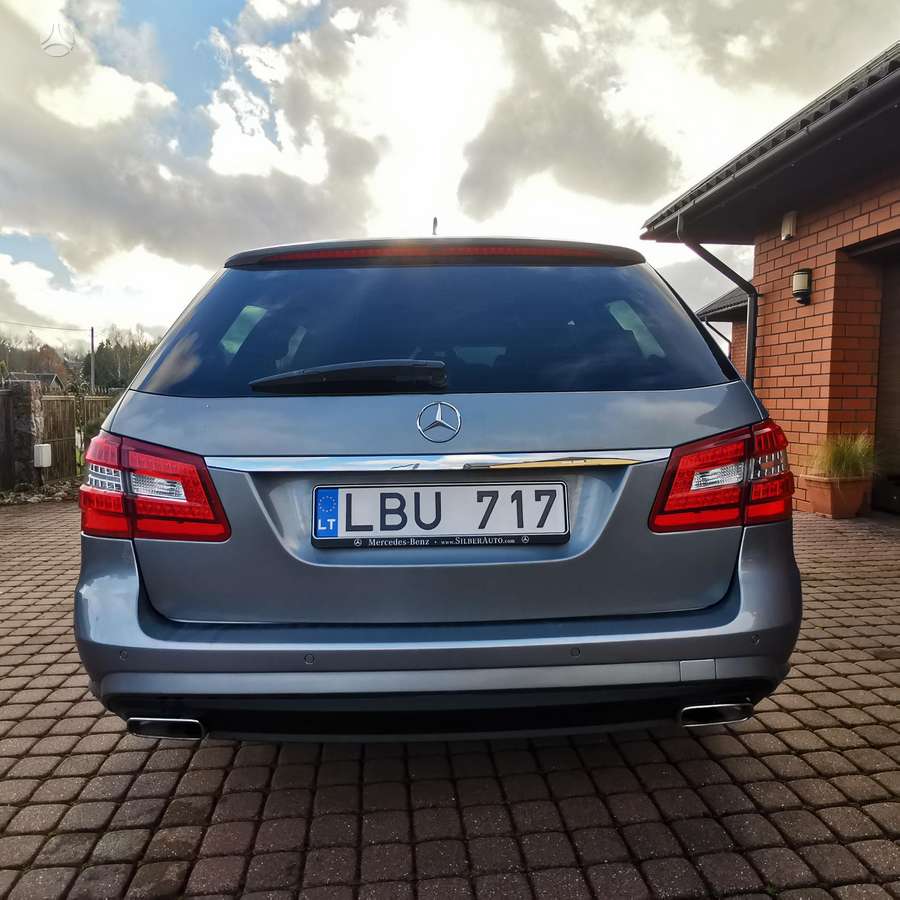 Mercedes-Benz E350, 3.5 l., Универсал