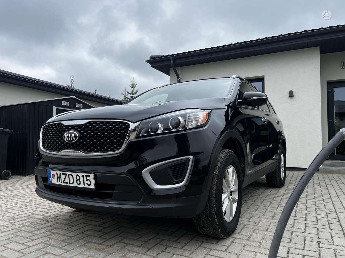 Kia Sorento, 2.4 l., off-road / crossover