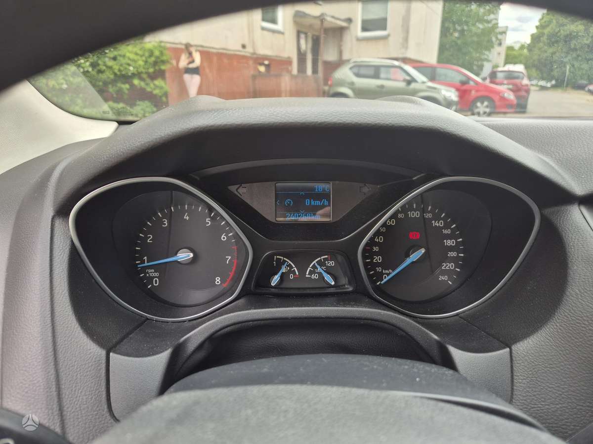 Ford Focus, 1.6 l., Хэтчбек