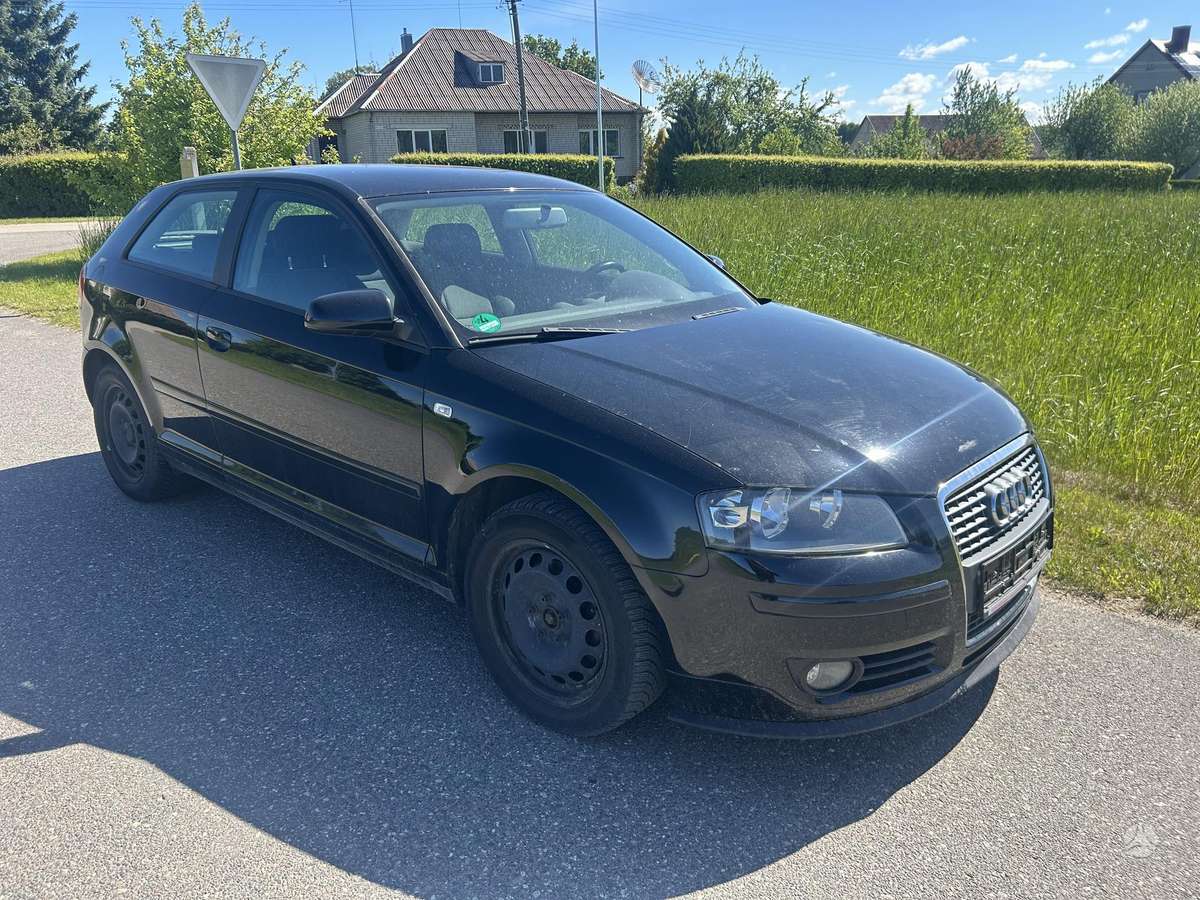 Audi A3, 1.8 l., Хэтчбек