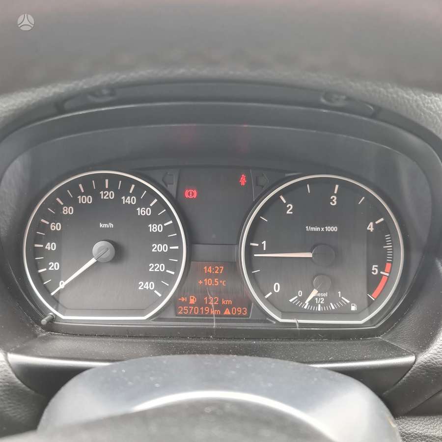 BMW 116, 2.0 l., hatchback