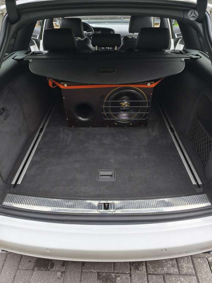 Audi A6, 3.0 l., wagon