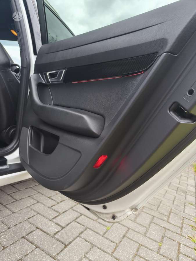 Audi A6, 3.0 l., wagon