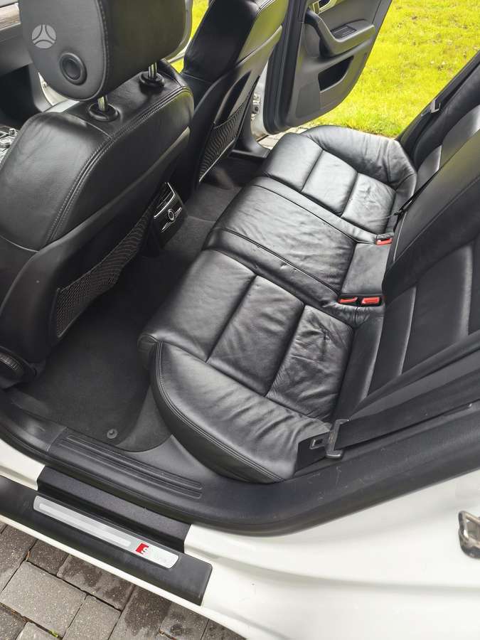 Audi A6, 3.0 l., universalas