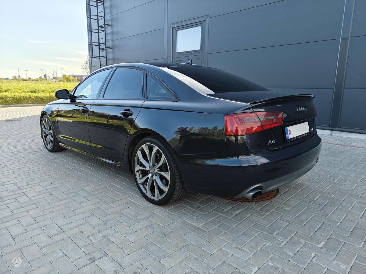 Audi A6, 3.0 l., Седан