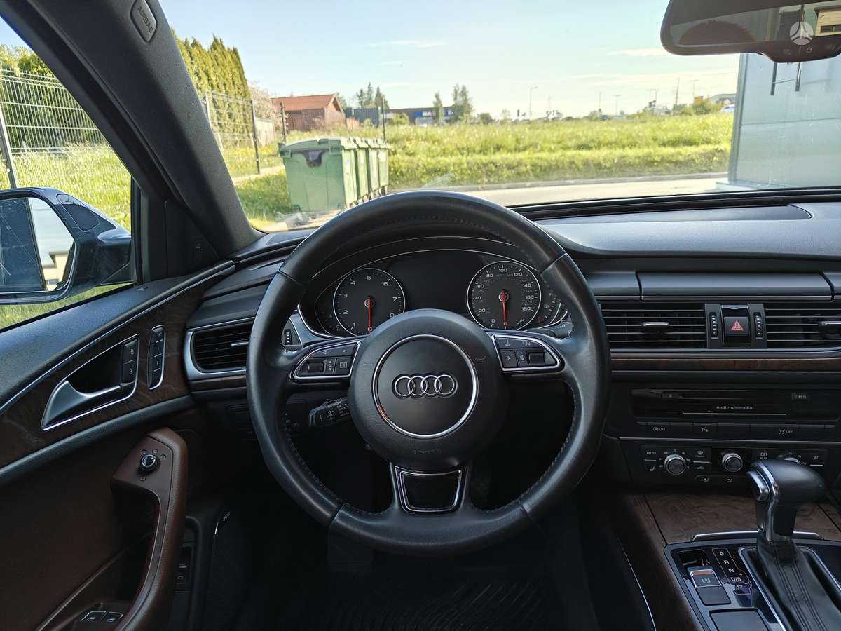 Audi A6, 3.0 l., Седан