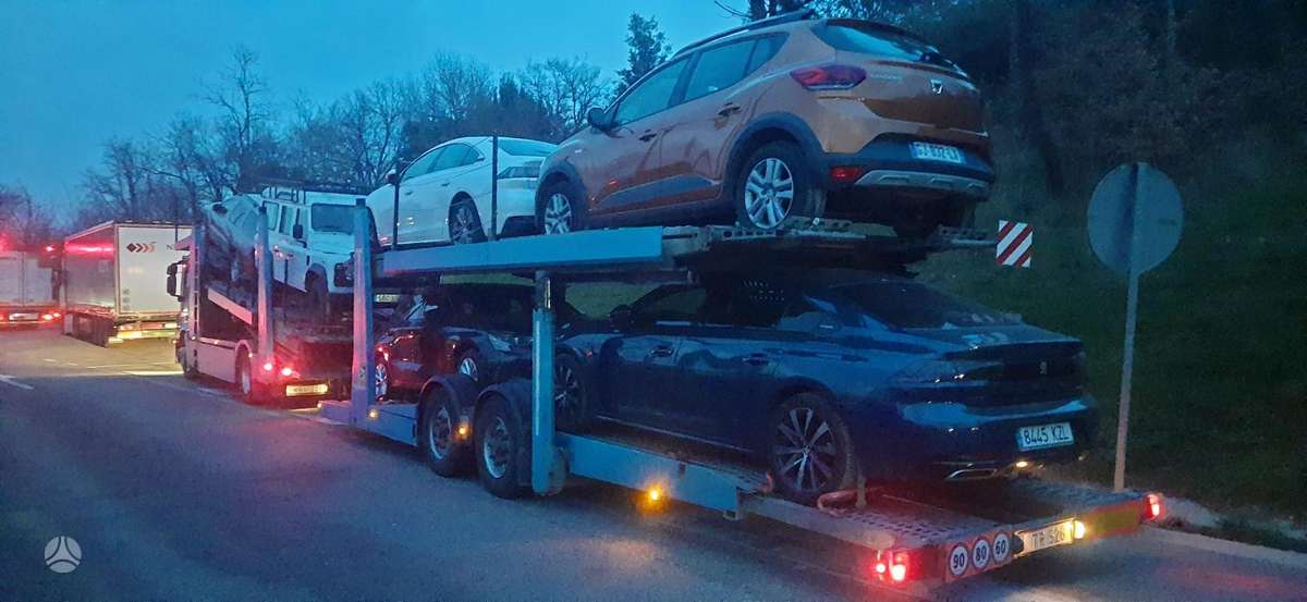 Iveco Stralis, auto transporters