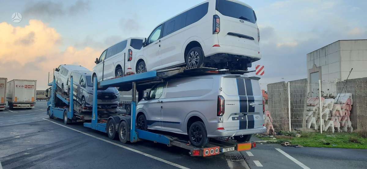 Iveco Stralis, auto transporters