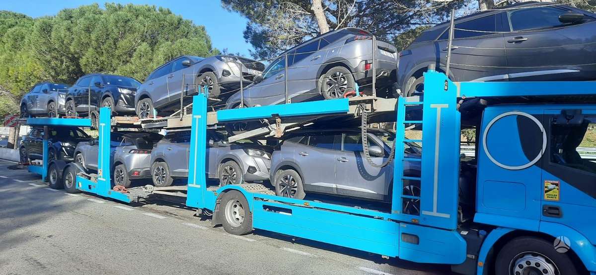 Iveco Stralis, auto transporters