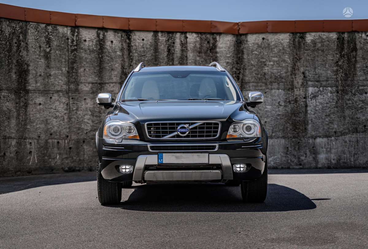 Volvo XC90 - 4