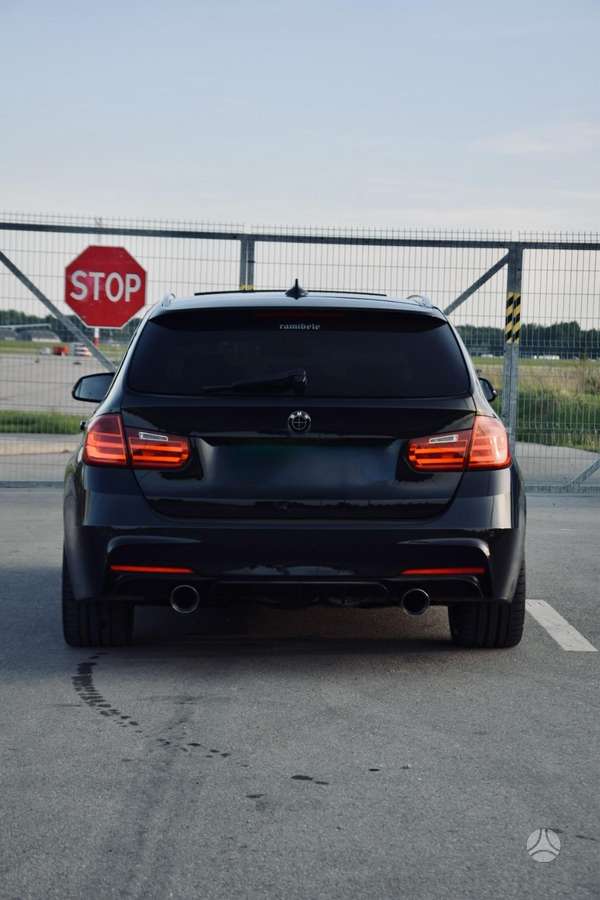BMW 320, 2.0 l., wagon