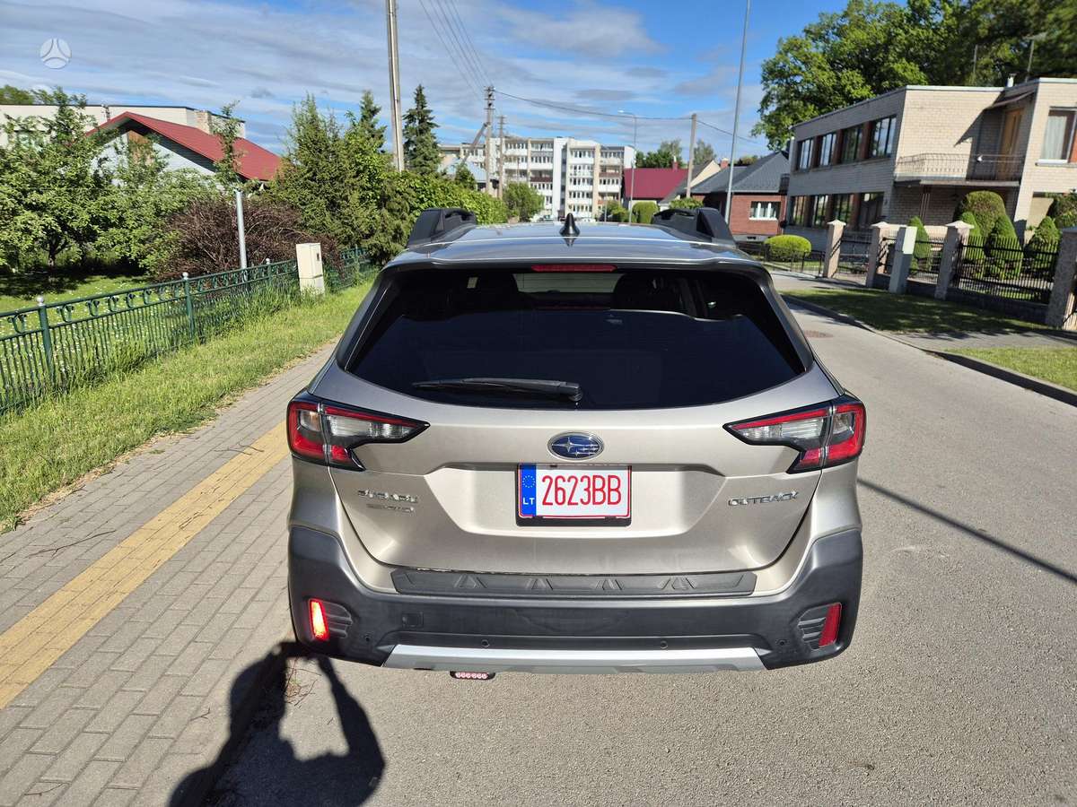 Subaru Outback - 4