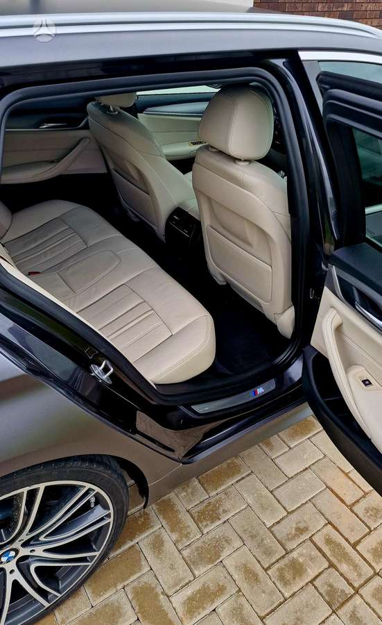 BMW 520, 2.0 l., wagon