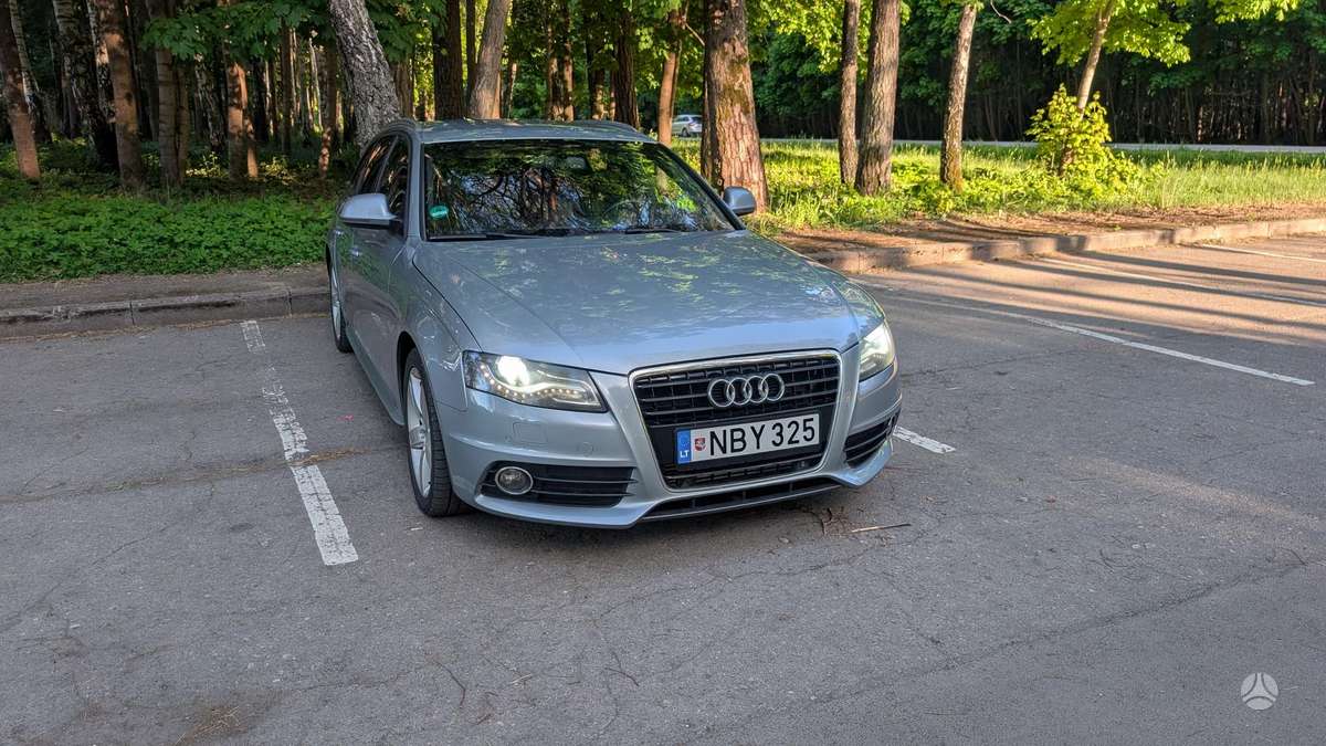 Audi A4, 3.0 l., universalas