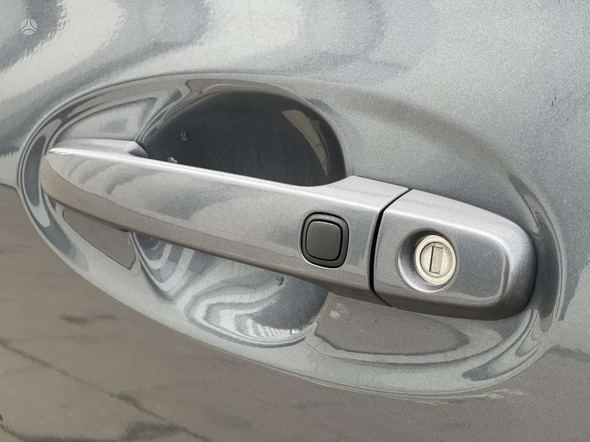 Toyota Yaris - 9