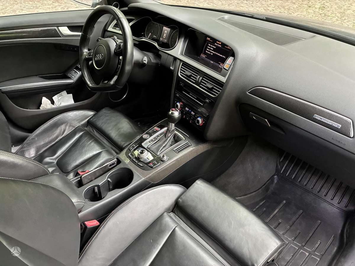 Audi S4, 3.0 l., Седан