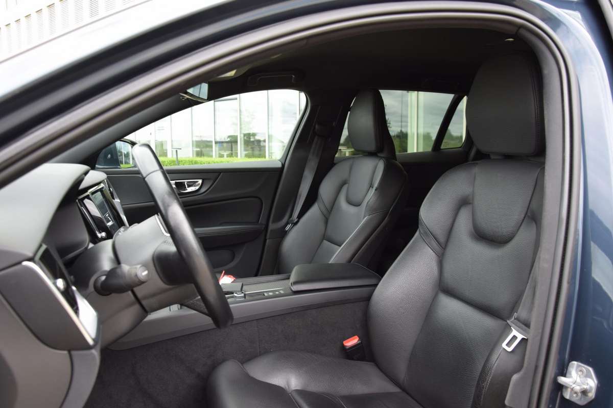 Volvo V60, 2.0 l., Универсал