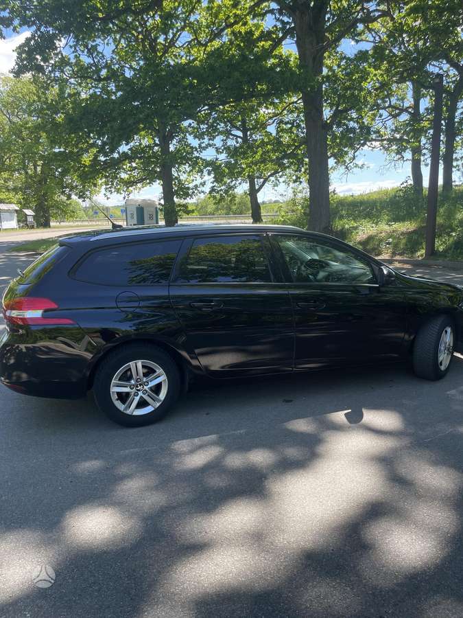 Peugeot 308 - 4